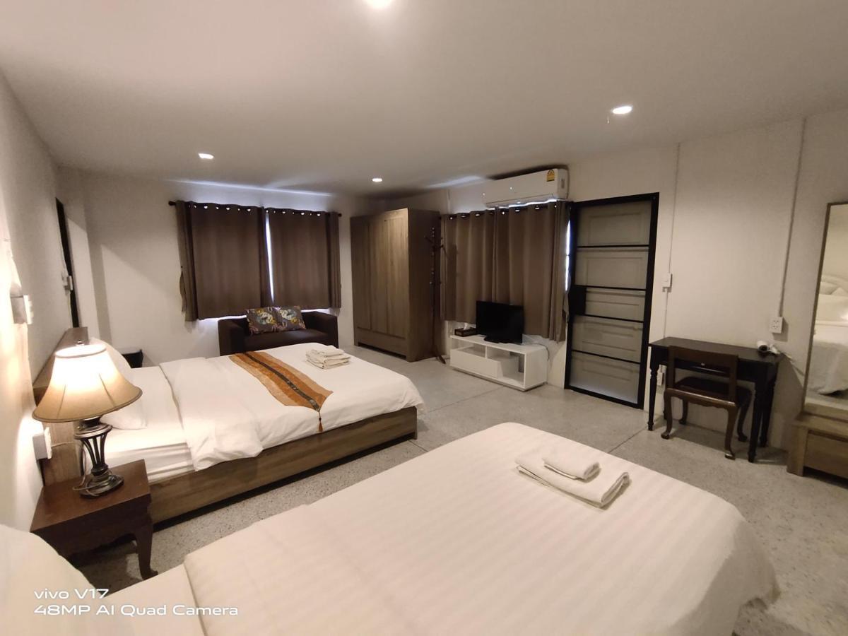 Here Chiang Mai Exterior foto